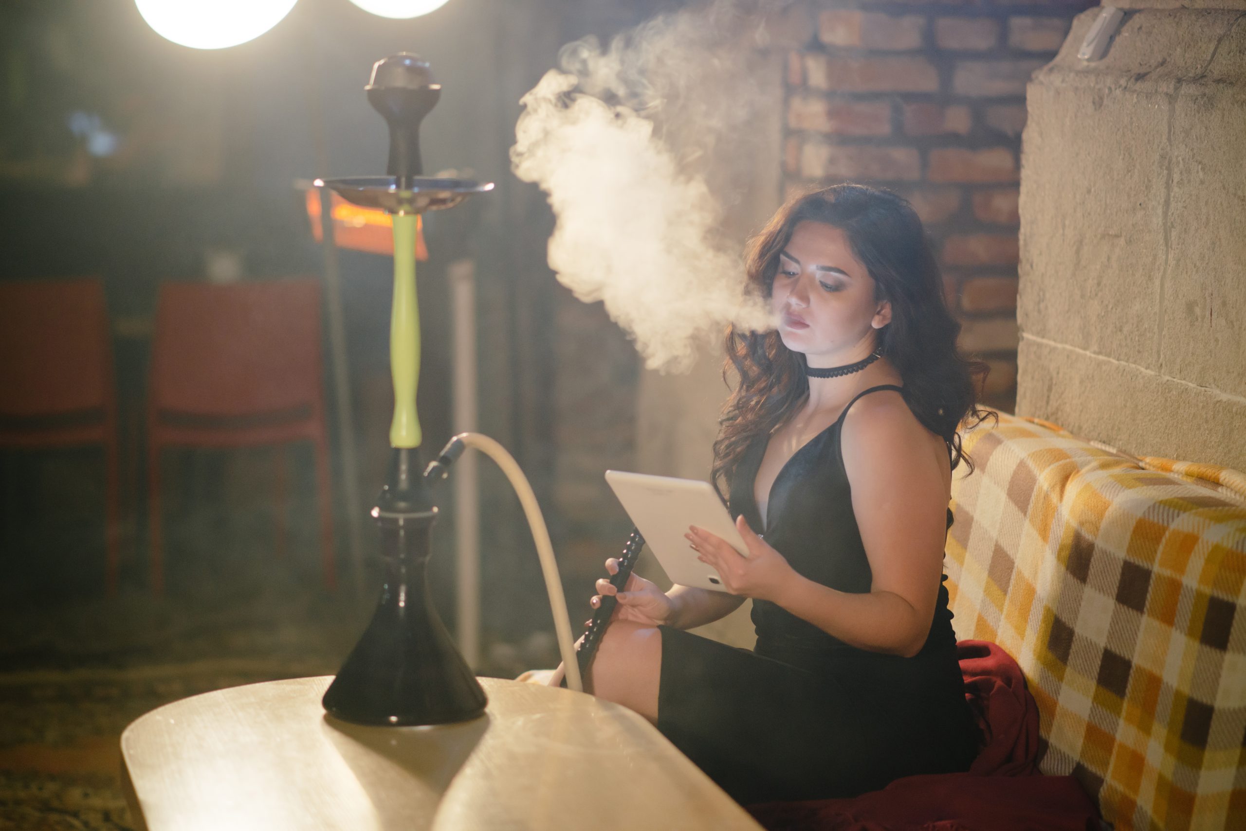 Guide to Exploring Hookah Lounges